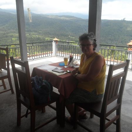 Munduk One Homestay And Warung מראה חיצוני תמונה