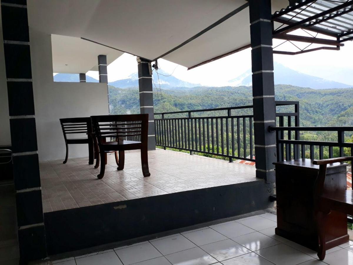 Munduk One Homestay And Warung מראה חיצוני תמונה
